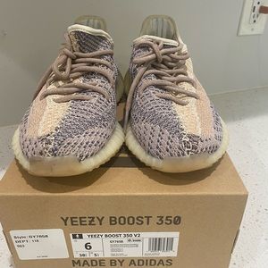 Yeezy Boost 350 Ash Pearl Adidas 6/7.5